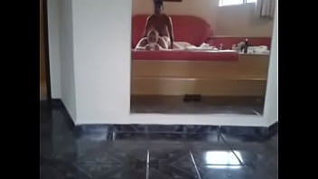 Preview 1 of Th Moves - video20140710075018