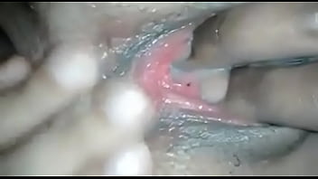 Preview 3 of Handjob Stage - arrombando e fazendo ela gozar