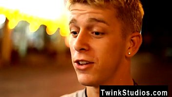 Preview 1 of Wera Soaa - Amazing gay scene Kayden Daniels and Preston Andrews are visiting Las
