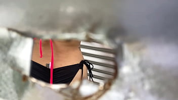 Preview 3 of Balo Xxxxx - Ropa de playa chicas cambi&aacute_ndose en el vestidor