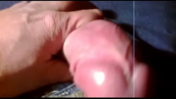 Preview 3 of Muscle Boy Hot - Desabrochandome El Cierre  Con El Jean Puesto