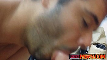 Preview 1 of Kasko Gorjachaja Linija - Fine guys fucking at pawnshop