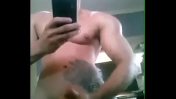 Preview 2 of Son Attack Mom In Sleep - Gozada farta no espelho