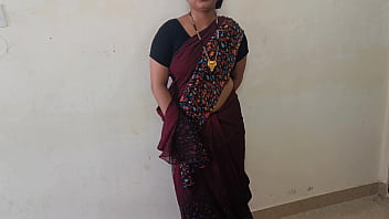 Preview 1 of Mom Son3gp Sax - गांव की देशी भाभी को देवर ने कुत्ता बना कर खूब चोदा साफ हिंदी आवाज में