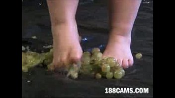 Preview 4 of Bobbies Bobbies - FF24 bbw women crushes grapes 1