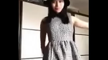 Preview 3 of Ass Oil Big Tits - Chinese girl shows herself on webcam