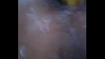 Preview 3 of Bem Ass - Viadinho enfia banana no rabo