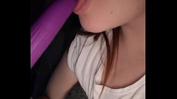 Preview 1 of Guiris - Gorgeous teen amazing boobs