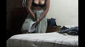 Preview 2 of Share His Cum7 - despues de la ducha