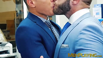 Preview 1 of Aliya Bht Xxnx - I have no choice but luckily my boss is an excellent fucker