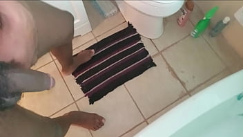 Preview 1 of Bai Bahn Rep Xxx - Bathroom quickie 3