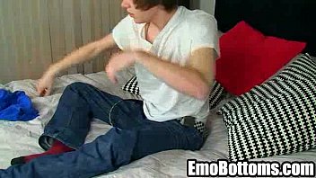 Preview 1 of Granny Selfmade - Emo twink Jason Andrews tugging on his hard cock1024 1