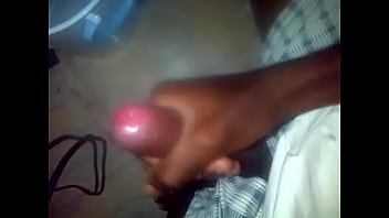 Preview 3 of Bushdvideobus Me Chudai - boredom.MP4