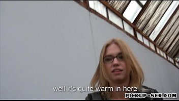 Preview 3 of Parkwali Item - Czech girl Violette Pink fucked with pervert dude for money