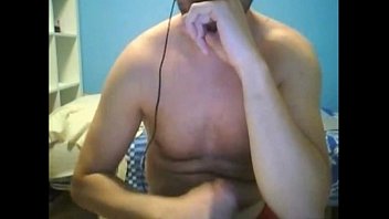 Preview 3 of Bhabi Boobs Pressing Videos - Horny European Jerking off.