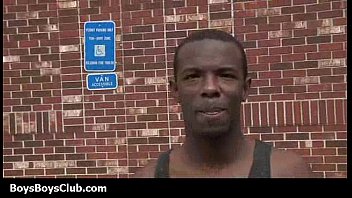 Preview 1 of Spy Gay Dormido - Muscled black gay boys humiliate white twinks hardcore 24