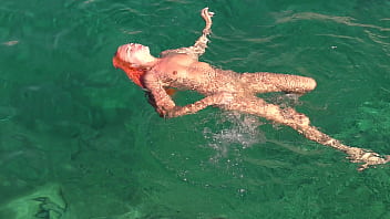 Preview 4 of Bro Fingring - Blue water and a naked girl!
