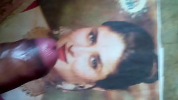 Preview 1 of Teen Pain Scream - cum tribute to kareena