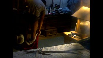 Preview 1 of Hindi Xxx Hd Video Family - A oscuras[1]