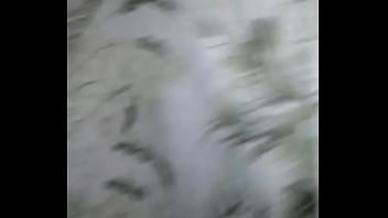 Preview 2 of Tow Girl Sexj - Magno mirando o cu nos outro parte 1