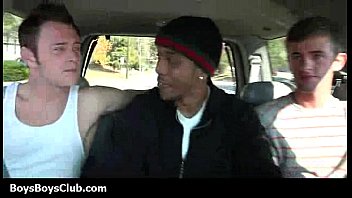 Preview 2 of Behan Ne Bistar Gram Kiya - Muscled black gay boys humiliate white twinks hardcore 15