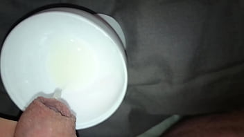 Preview 4 of Sunny Leone Xxx 4th By Hd - Cum in tiny plastic bowl