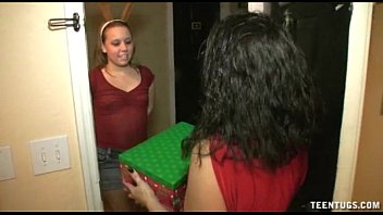 Preview 1 of Holly Michel Xxx - Christmas Handjob