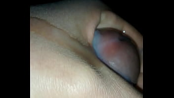 Preview 4 of Grub Mom - una rica paja y mucha leche