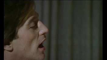 Preview 2 of Cremy Pussy Sting Webcqm - Bragas Calientes - Full Movie (1983)