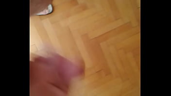 Preview 1 of Handsm Moms - slavenko