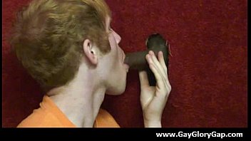 Preview 2 of Gostoza Chama Namorado - Gay hardcore gloryhole sex porn and nasty gay handjobs 09
