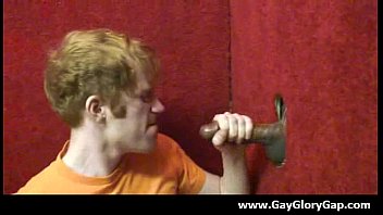 Preview 3 of Gostoza Chama Namorado - Gay hardcore gloryhole sex porn and nasty gay handjobs 09