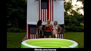 Preview 1 of Alix Pute A Domicile - The best way to pay the rent 10