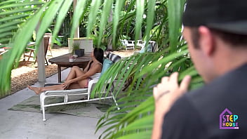 Preview 1 of Hindi Me Choda Codi - Stepson Takes His Shot At Stepmom Before She Leaves His Dad