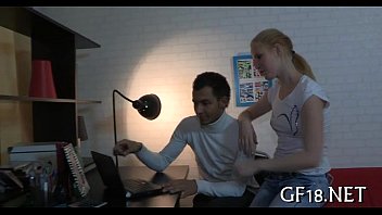 Preview 1 of Sri Lankan Big Girl Sex Video - 001