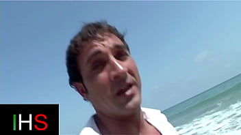 Preview 1 of Sex A La Tv - Horny male fucks a beautiful mulatto at the seaside