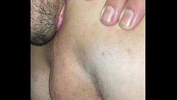 Preview 4 of Kareens Kapoor Xvxxz - El Vecino vino a dejarme un presente y termino siendo follado y pre&ntilde_ado de leche a pelo - bareback- sem camishina