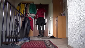 Preview 2 of Stacy Valentine Pornolari - bella dressed well in order to deliver a domesticated pet at ring of the bell