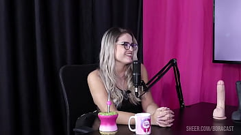 Preview 3 of My Girlfriend Tonight - Recebeu uma proposta e montou seu canal,  e prefere n&atilde_o saber o que sua parceira faz - Will Mastro