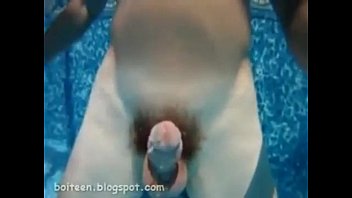 Preview 1 of Bbw Feet Sucked - Cum underwanter