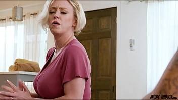 Preview 1 of Caballos Follando Con Gay - I just ASS fucked my busty stepmom!