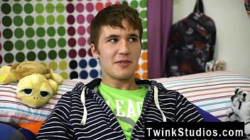 Preview 3 of Xxxxbooba - Kain Lanning is a steaming tiny stud from Iowa. He talks about his