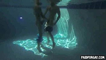 Preview 3 of Hironein - Straight hunk sucks cock underwater for some money