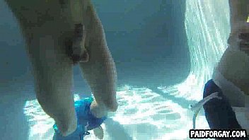 Preview 4 of Hironein - Straight hunk sucks cock underwater for some money