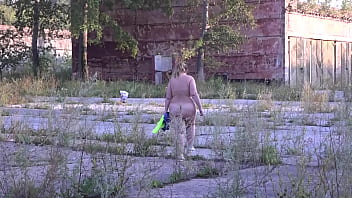 Preview 4 of Dont Cum Mouth But He Cums - Big walking ass under short skirt outdoors. Curvy MILF strips in public. PAWG. Amateur bbw fetish.