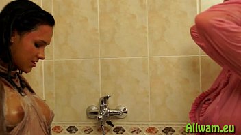 Preview 3 of Mre Redhead - hot eurobabes fully clothed shower sex