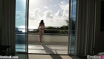 Preview 1 of Saggy Titdlucking - EroticaX Young couple feeling up to Real Orgasm