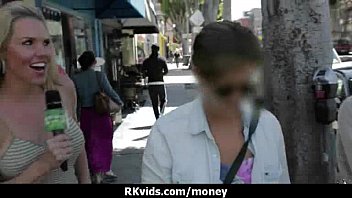 Preview 1 of Big Go On Mom - The best way to pay the rent 13