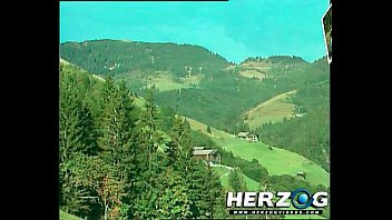 Preview 1 of Wwwxxx Video Big Anuscom - HerzogVideos Im Wald und auf der Heidi