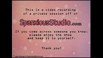 Preview 1 of Norwayn Upxxx - Amateur Gives an AMAZING Foot Job